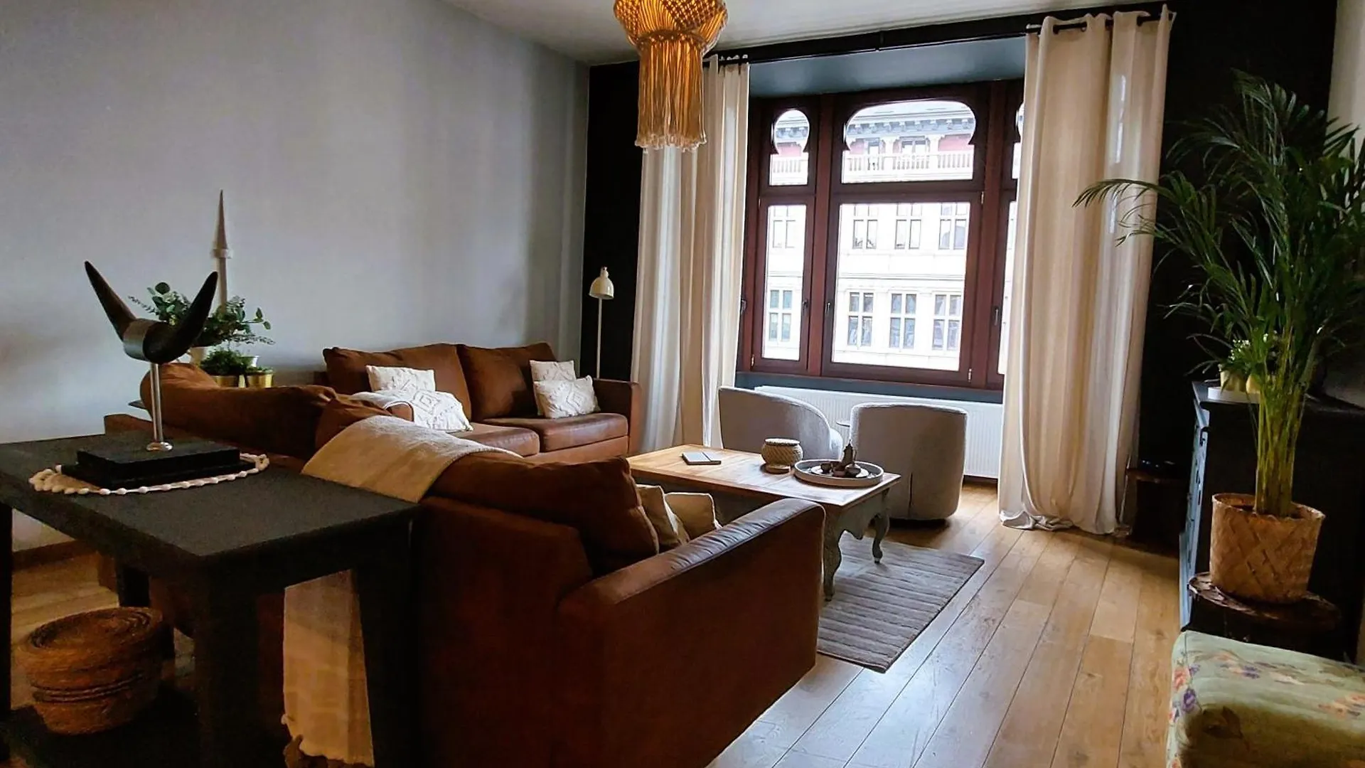 Diamond - Room With A View Antwerp Apartment
