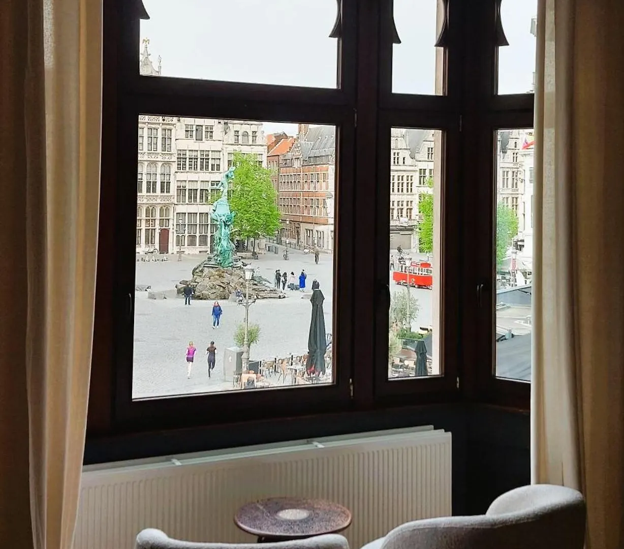 Diamond - Room With A View Antwerpia 0*,